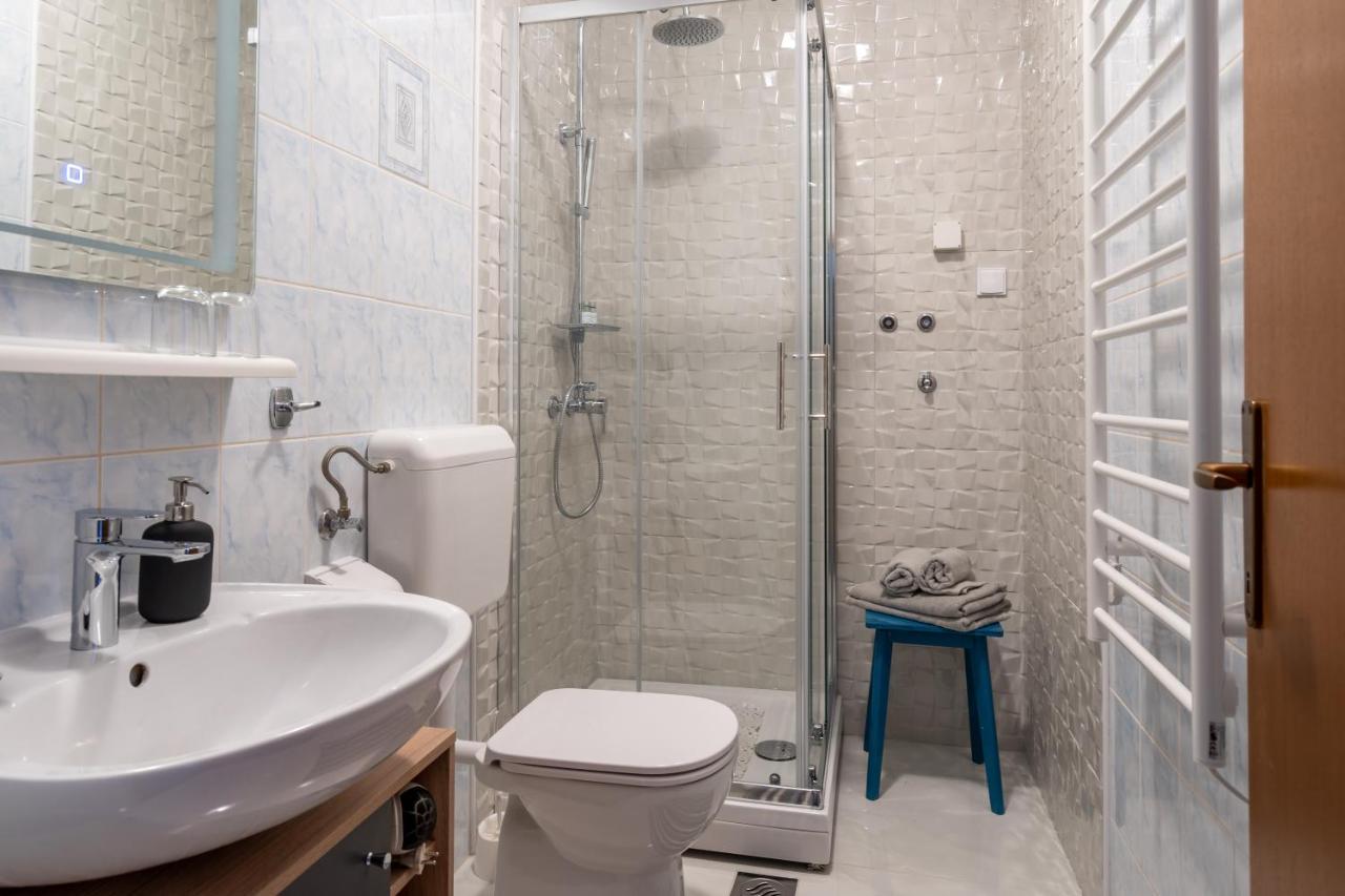 Alto 1 Studio Apartment โรวีน ภายนอก รูปภาพ